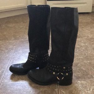 Nine West boots with gold accent